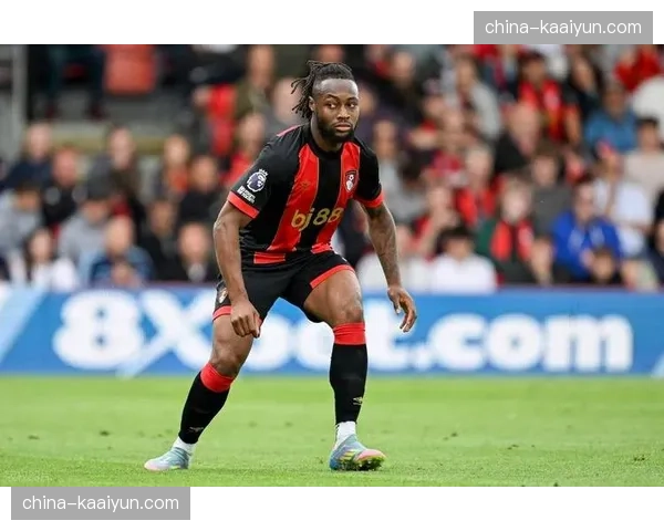 伯恩茅斯防守失球三十个 下半赛季需改善后方稳定性